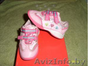 Продам кроссовки очень красивые для девочки  - Изображение #1, Объявление #3198