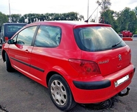 Пежо 307, 2001г.в., 2.0л, бензин, 3-х двер., г/у руля, эл/стекла, эл/зеркала. - Изображение #4, Объявление #1649172