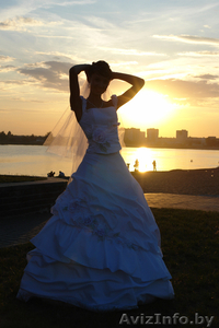 Отличное свадебное платье из дорогой ткани - Изображение #3, Объявление #122036