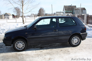 VW Golf 3 1993 г.в., 1.4 бензин, темно-сине-фиолетовый перломутр, 3-дверный - Изображение #3, Объявление #190539