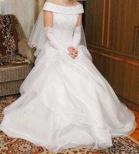платье свадебное очень красивое - Изображение #1, Объявление #202353