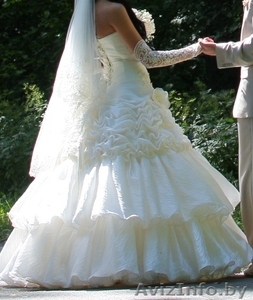 Интересная модель свадебного платья на прокат - Изображение #3, Объявление #392349