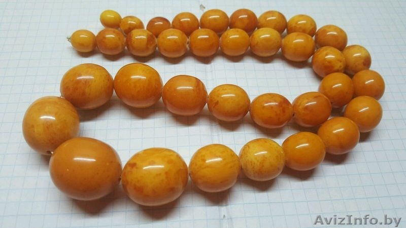 Куплю Дорого старые янтарные бусы, куски янтаря - Изображение #1, Объявление #1505080